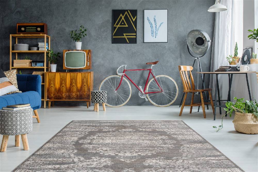 Kayoom Baroque 825 Vierteljährliche Förderung