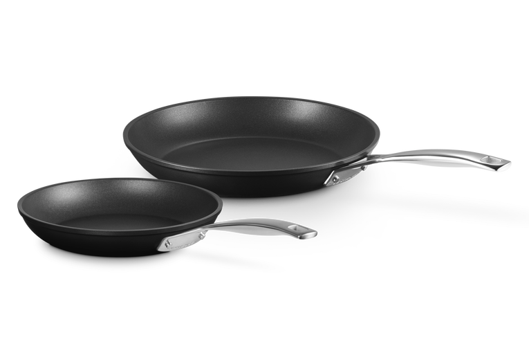 Le Creuset Aluminium-Antihaft 2-teiliges flaches Pfannenset