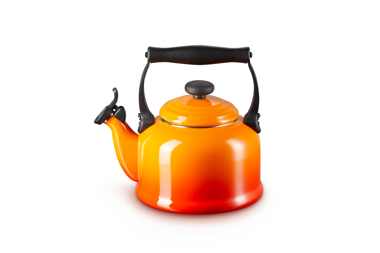 Le Creuset Wasserkessel Tradition