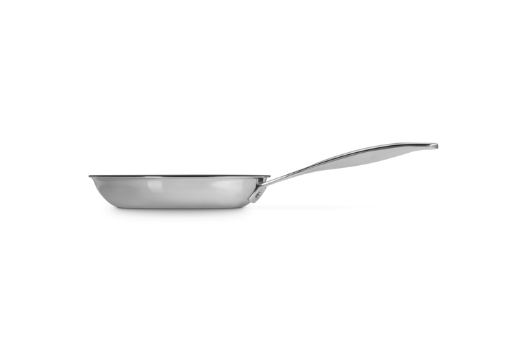 Le Creuset Antihaftbeschichtete flache Pfanne aus 3-ply PLUS Edelstahl Zeitlich begrenztes Angebot