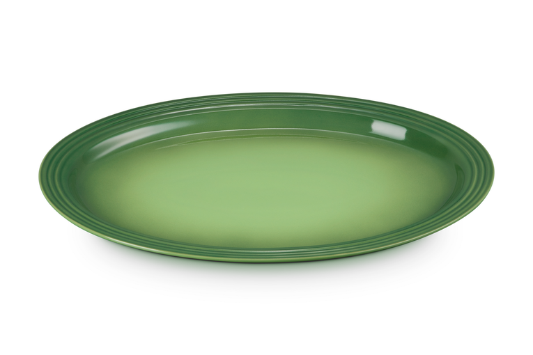 Le Creuset Große ovale Servierplatte aus Steinzeug 2025