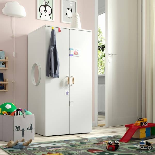 SMÅSTAD / PLATSA Kleiderschrank, weiß weiß/mit 3 Böden, Begrenzt auf 3 Tage