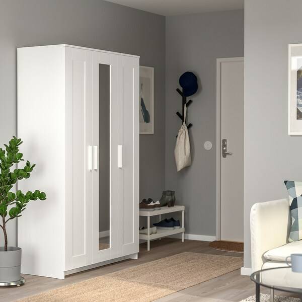 BRIMNES Kleiderschrank 3-türig, weiß, Saisonale Angebote