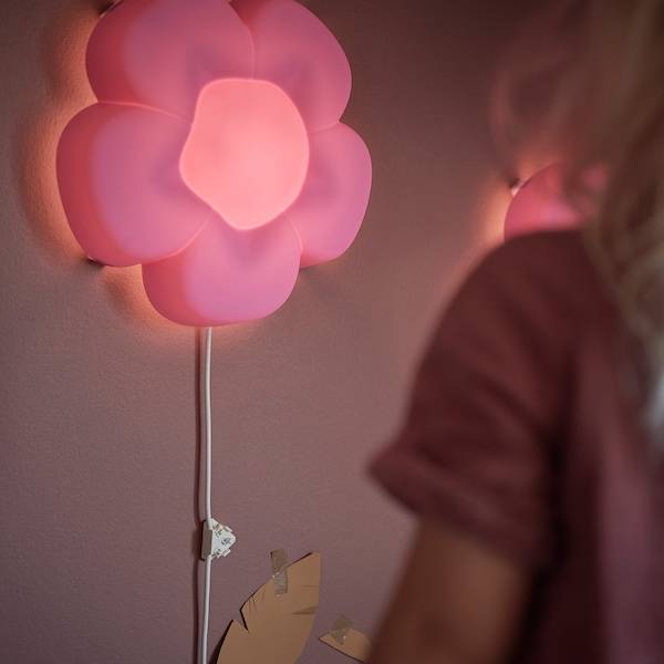 UPPLYST Wandleuchte, LED, Blume lila Preisnachlass