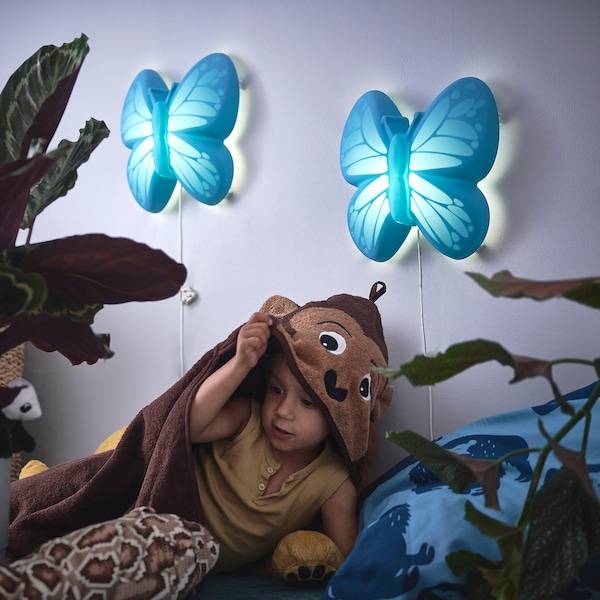 UPPLYST Wandleuchte, LED, Schmetterling hellblau Saisonschlussverkauf