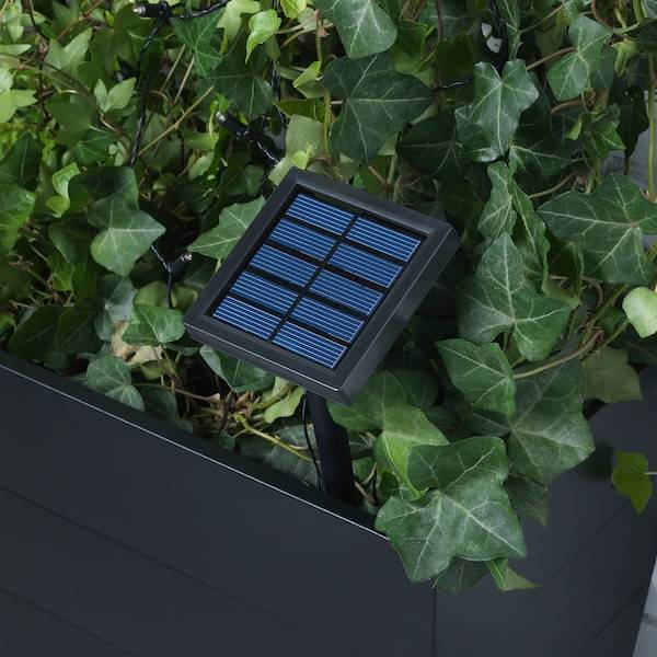 SOLVINDEN Lichterkette (12), LED, solarbetrieben für draußen/rot Streifen Begrenztes Angebot