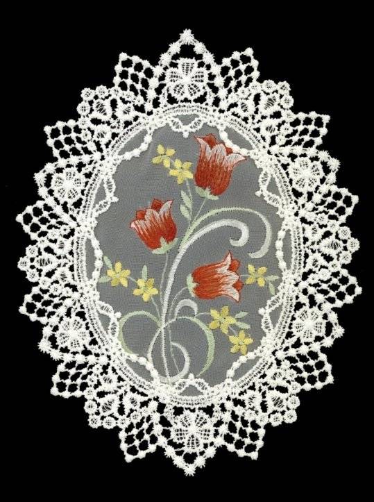 Plauener Spitze Fensterbild Glockenblume
