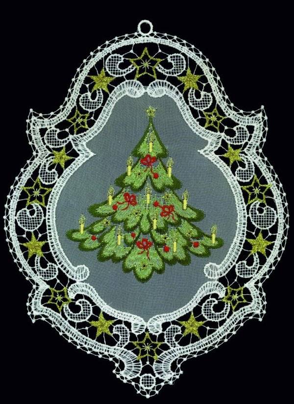 Plauener Spitze Fensterbild Ornament mit Tannenbaum