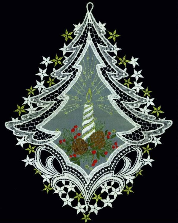 Plauener Spitze Fensterbild Kerze im Tannenbaum