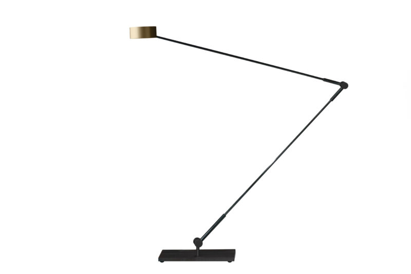 Radius Design ABSOLUT SCHREIBTISCH LEUCHTE