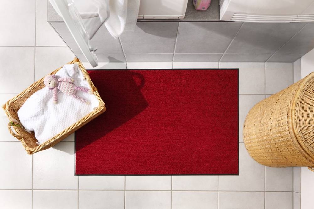 Salonloewe Rot Fußmatte Riesige Rabatte