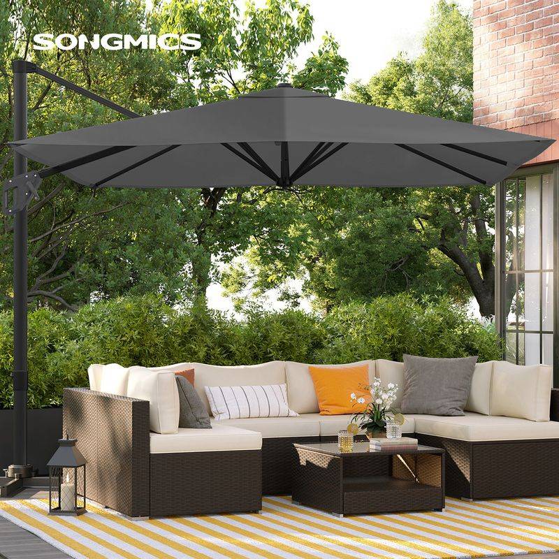 Songmics SONGMICS 360° drehbarer Sonnenschirm mit Kurbel und Ständer Fabrikpreis