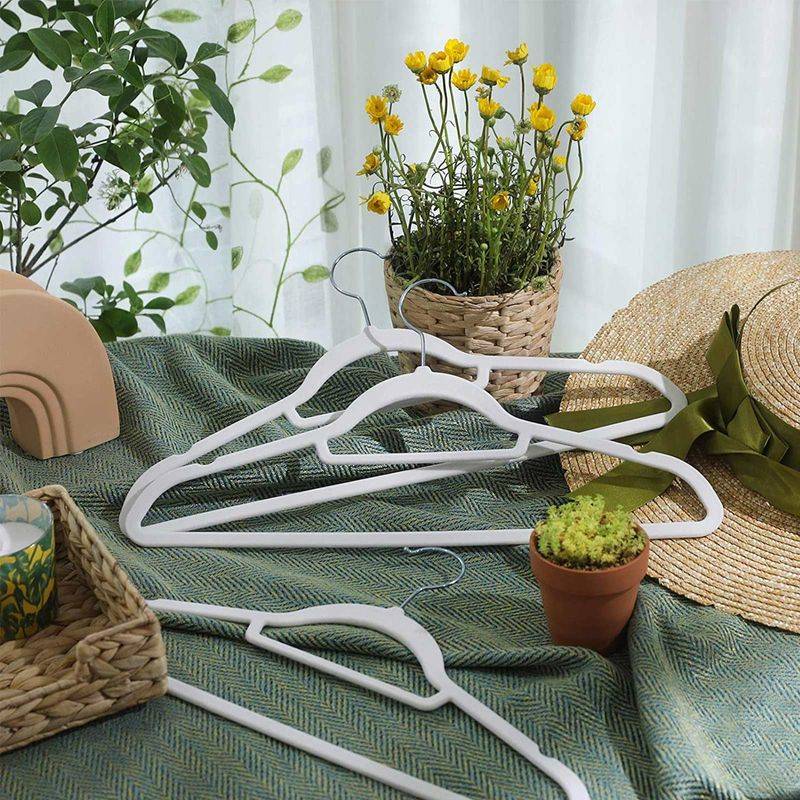 Songmics SONGMICS Rutschfeste Kleiderbügel mit Stange für Krawatten Bis zu 60% Rabatt