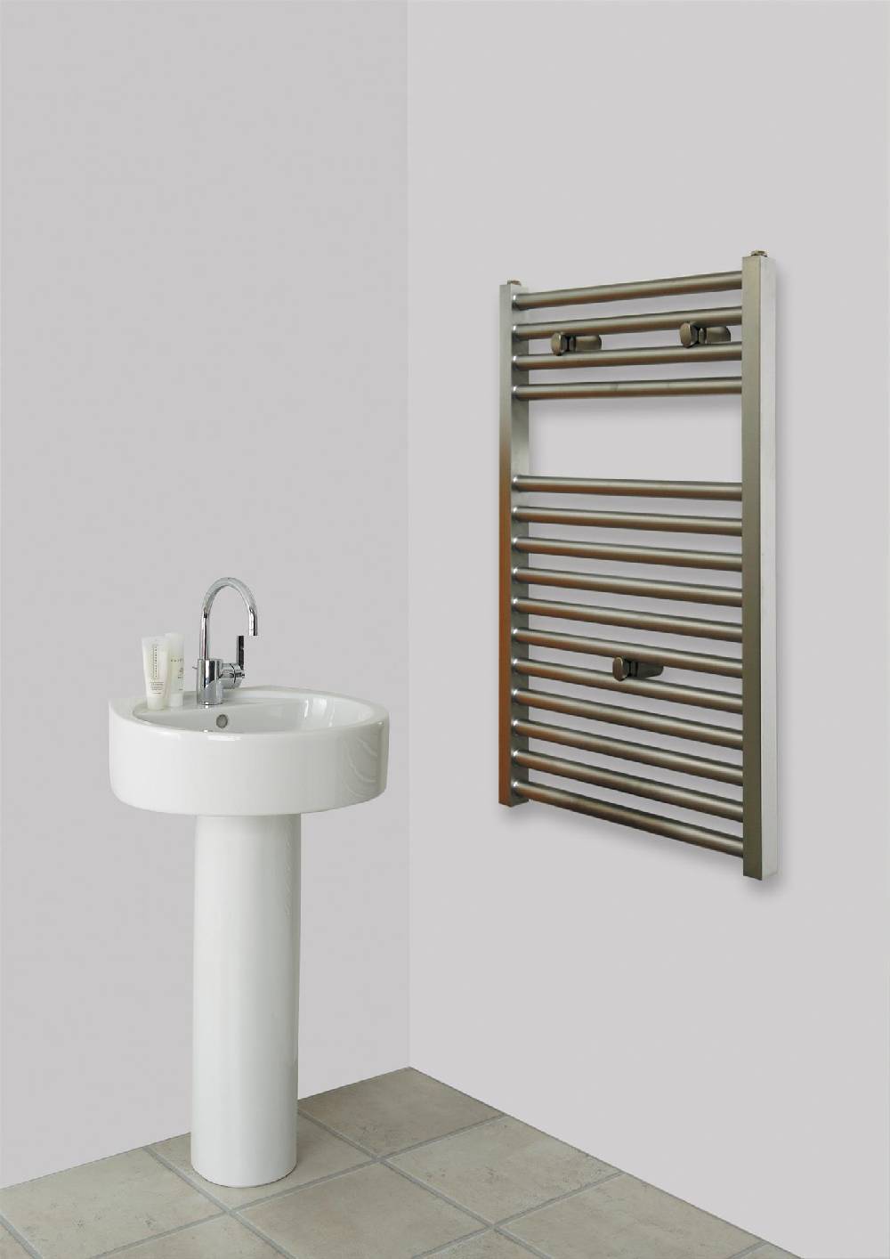 Szagato BADHEIZKÖRPER Design Edelstahl 1 77x60cm 581 Watt SZAGATO Handtuchheizkörper mit Seitenanschluss Handtuchwärmer mit Seitenanschluss Bestseller