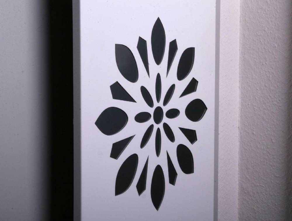Szagato BADHEIZKÖRPER Design Flower 3 180x47cm 1118 Watt weiß (+2 Halter 15mm) SZAGATO Designheizkörper Handtuchheizkörper mit Mittelanschluss Handtuchwärmer Schlussverkauf