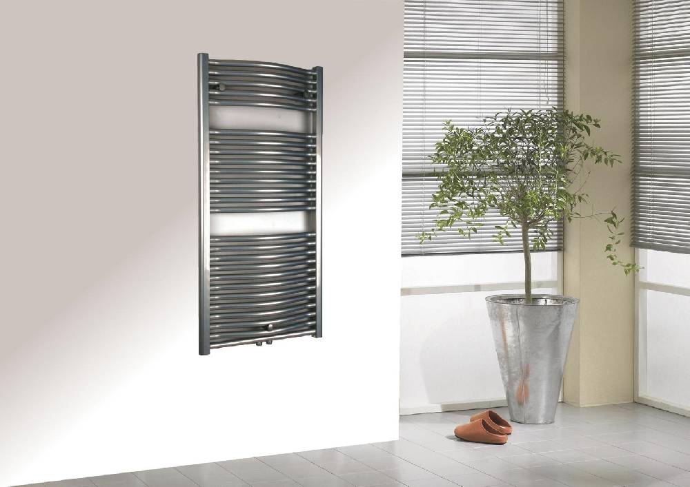 Szagato BADHEIZKÖRPER Design München 2 121x60cm 1034 Watt Mittelanschluss Edelstahloptik SZAGATO Handtuchheizkörper mit Mittelanschluss Handtuchwärmer