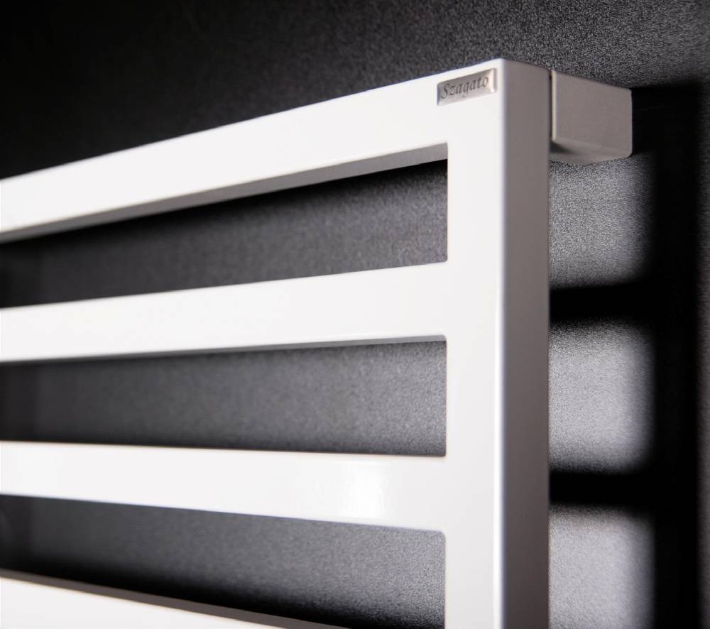 Szagato BADHEIZKÖRPER Design Square 2 147x60cm 810 Watt weiß SZAGATO Designheizkörper Handtuchheizkörper mit Mittelanschluss Handtuchwärmer Sonderangebote