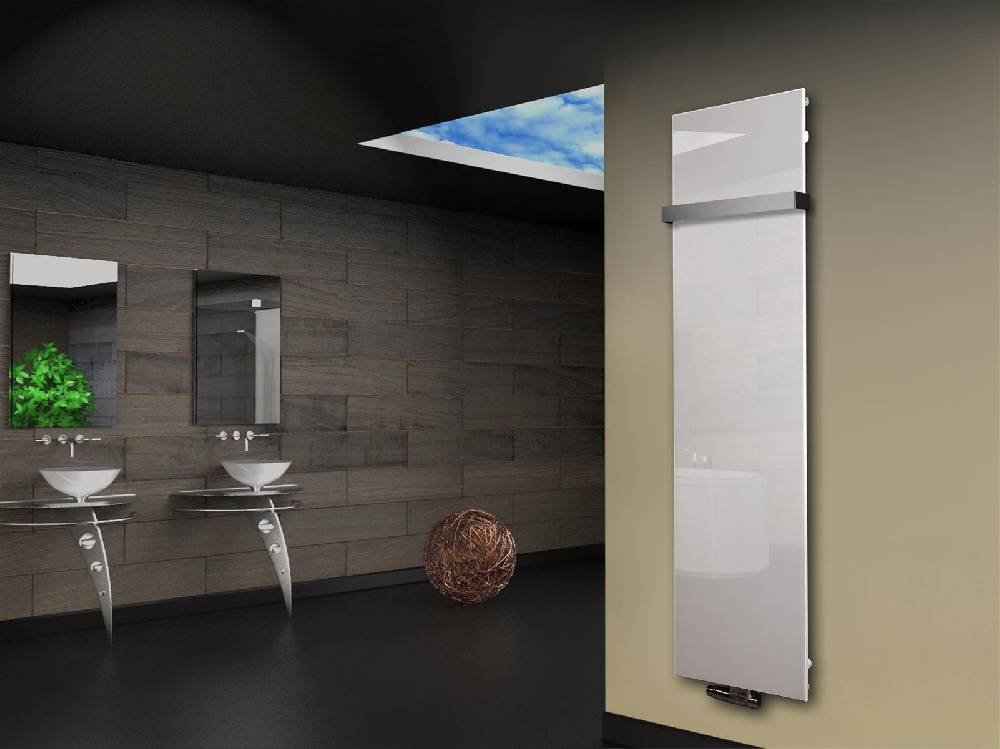 Szagato Badheizkörper mit Glas Design Montevideo 3 (Glasfront) 180x47cm 1118 Watt weiß +1 Halter 50mm SZAGATO Designheizkörper Mittelanschluss Handtuchwärmer Limitierter Zeitrabatt