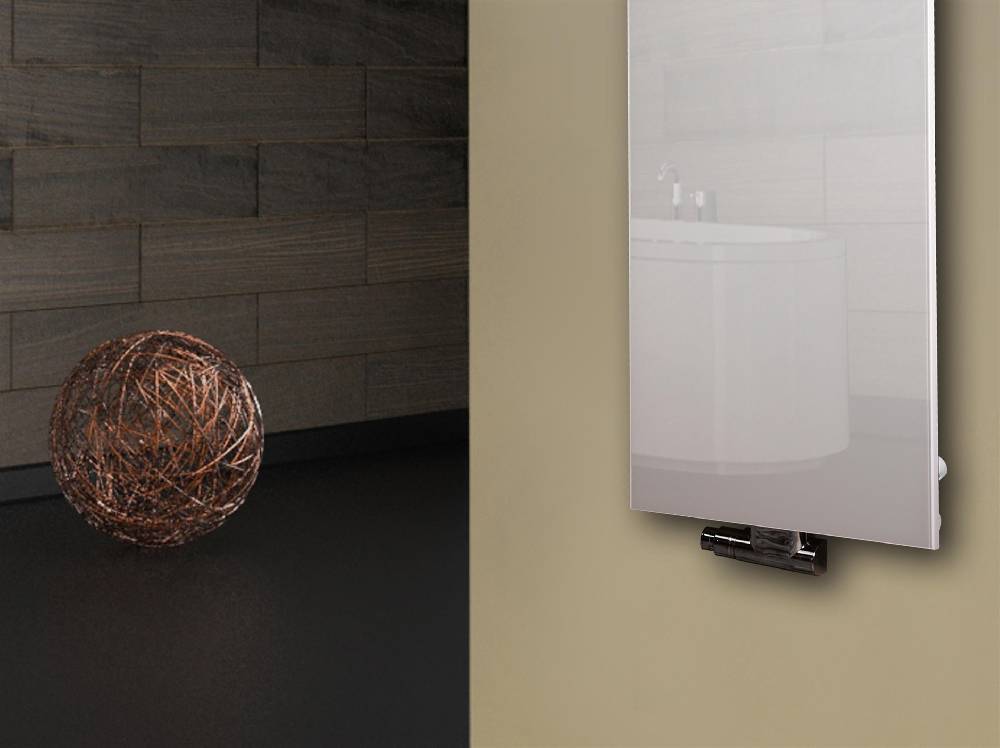 Szagato Badheizkörper mit Glas Design Montevideo 3 (Glasfront) 180x47cm 1118 Watt weiß +2 Halter 50mm SZAGATO Designheizkörper Mittelanschluss Handtuchwärmer Fabrikpreis