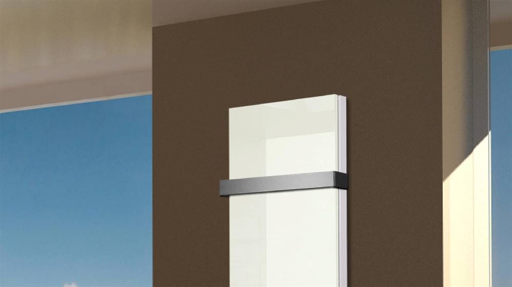 Szagato BADHEIZKÖRPER mit Glas Montevideo 5 Glasfront 120x47cm 1458 Watt weiß +1 Halter 50mm SZAGATO Designheizkörper Handtuchheizkörper mit Mittelanschluss Saisonale Angebote