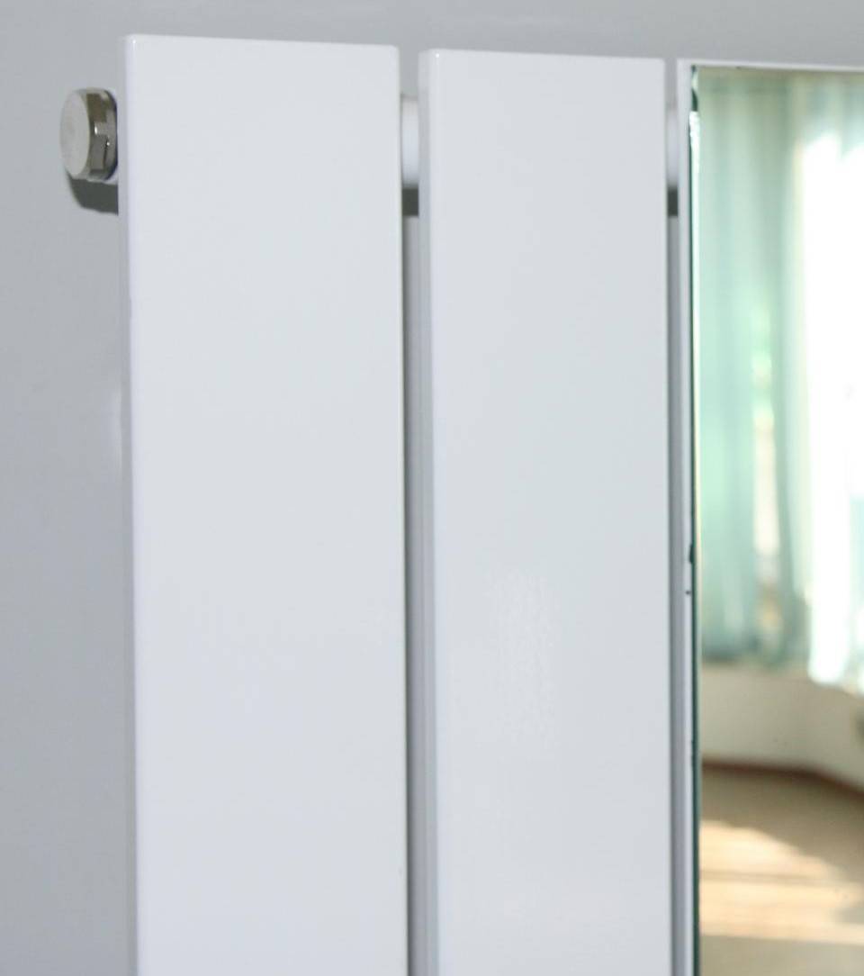 Szagato BADHEIZKÖRPER mit Spiegel Design Shanghai 3 180 x 55cm 819 Watt weiß SZAGATO Designheizkörper Handtuchheizkörper mit Mittelanschluss Handtuchwärmer Flash Sale