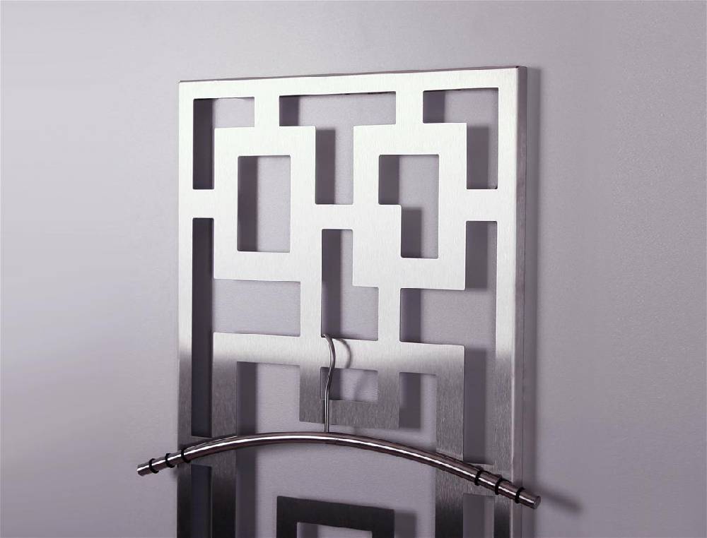 Szagato Garderobe Wandgarderobe Design Rechteck 140x40cm Edelstahl matt SZAGATO Garderobe Metall Garderobe Wand Garderobenpaneel Garderobenleiste Flur Sonderangebot der Fabrik