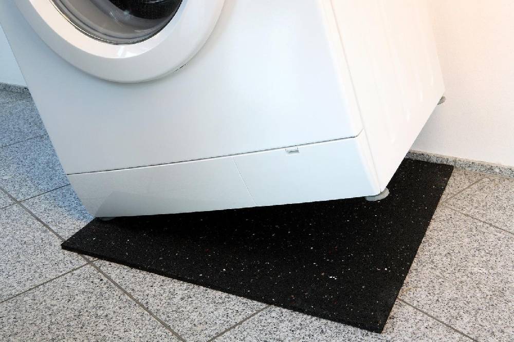 Szagato Gummimatte Waschmaschinen Anti - Vibrationsmatte 60x60x0,5cm SZAGATO Meterware Gummimatt Gummi Matte Gummigranulatmatte Antirutschmatte recycelt