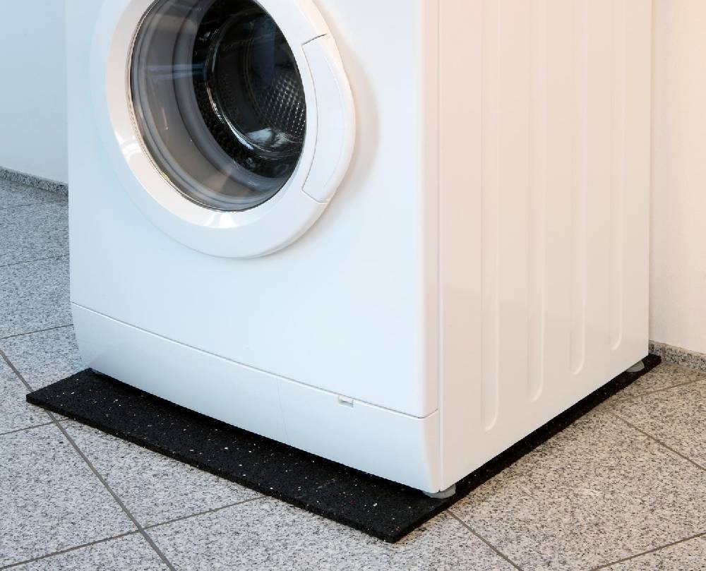 Szagato Gummimatte Waschmaschinen Anti - Vibrationsmatte 60x60x1cm SZAGATO Meterware Gummimatt Gummi Matte Gummigranulatmatte Antirutschmatte Bautenschutzmatte recycelt Flash Sale