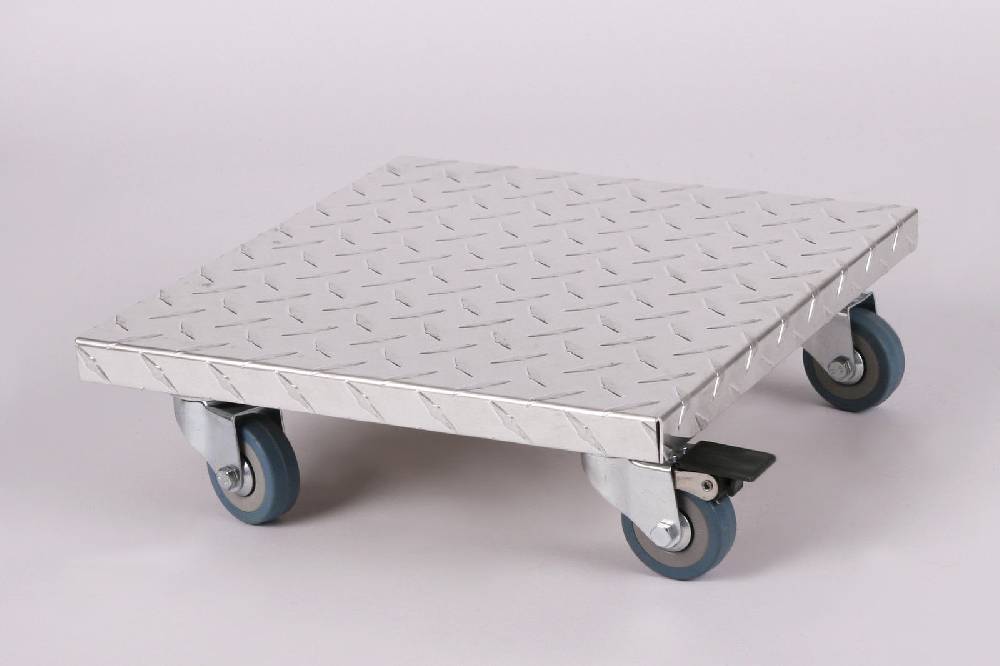 Szagato Rollbrett Pflanzenroller 30x30cm ALU 150kg PU-Rolle + Bremse SZAGATO Made in Germany Blumenuntersetzer Möbelroller Blumenroller Transportroller Bestseller