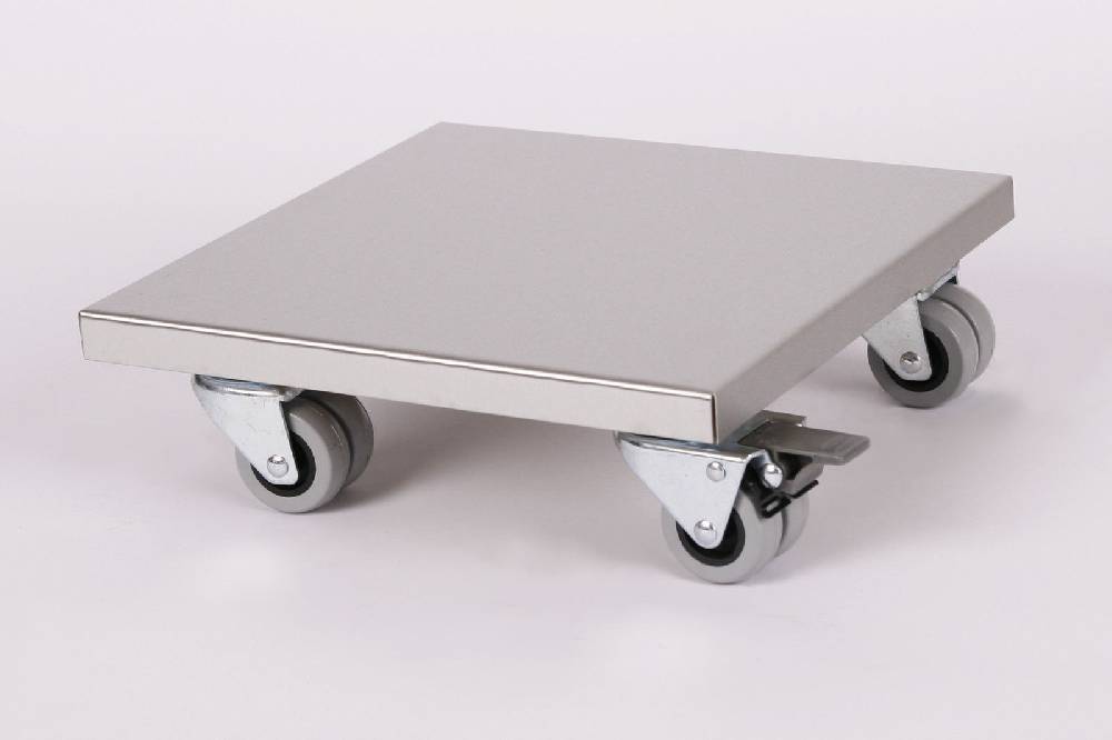 Szagato Rollbrett Pflanzenroller 30x30cm Edelstahl 300kg Doppelrollen + Bremse SZAGATO Made in Germany Blumenuntersetzer Möbelroller Outdoor Blumenroller Tiefpreis